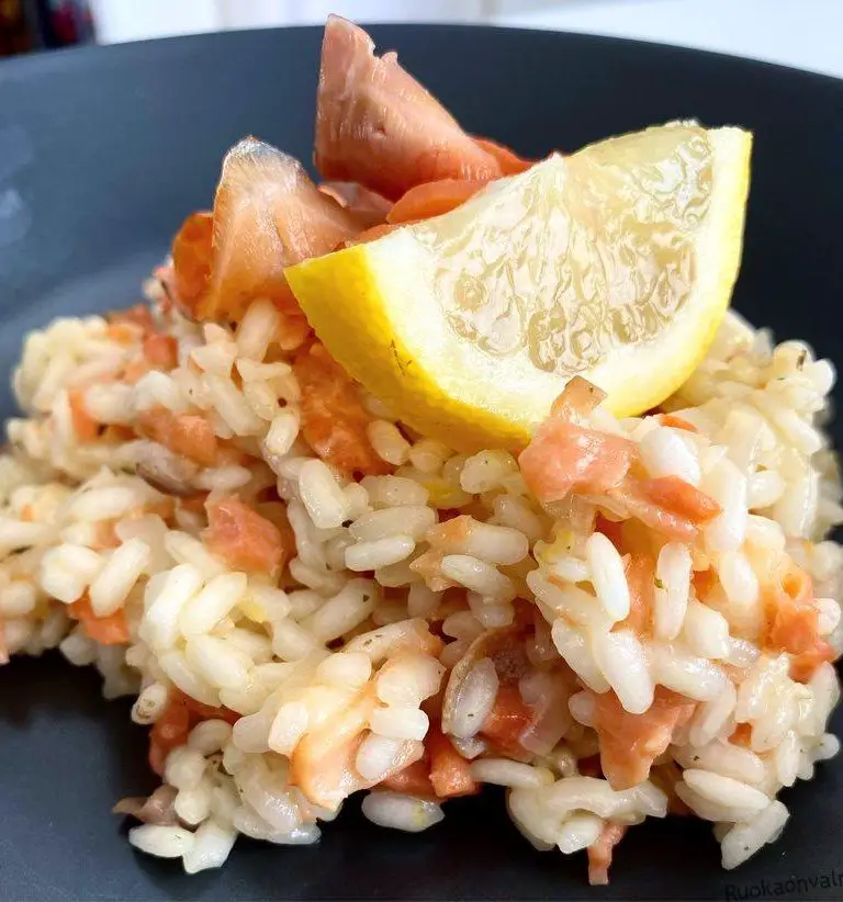 Salmon risotto - Authentic Italian recipe - Ruoka on valmis