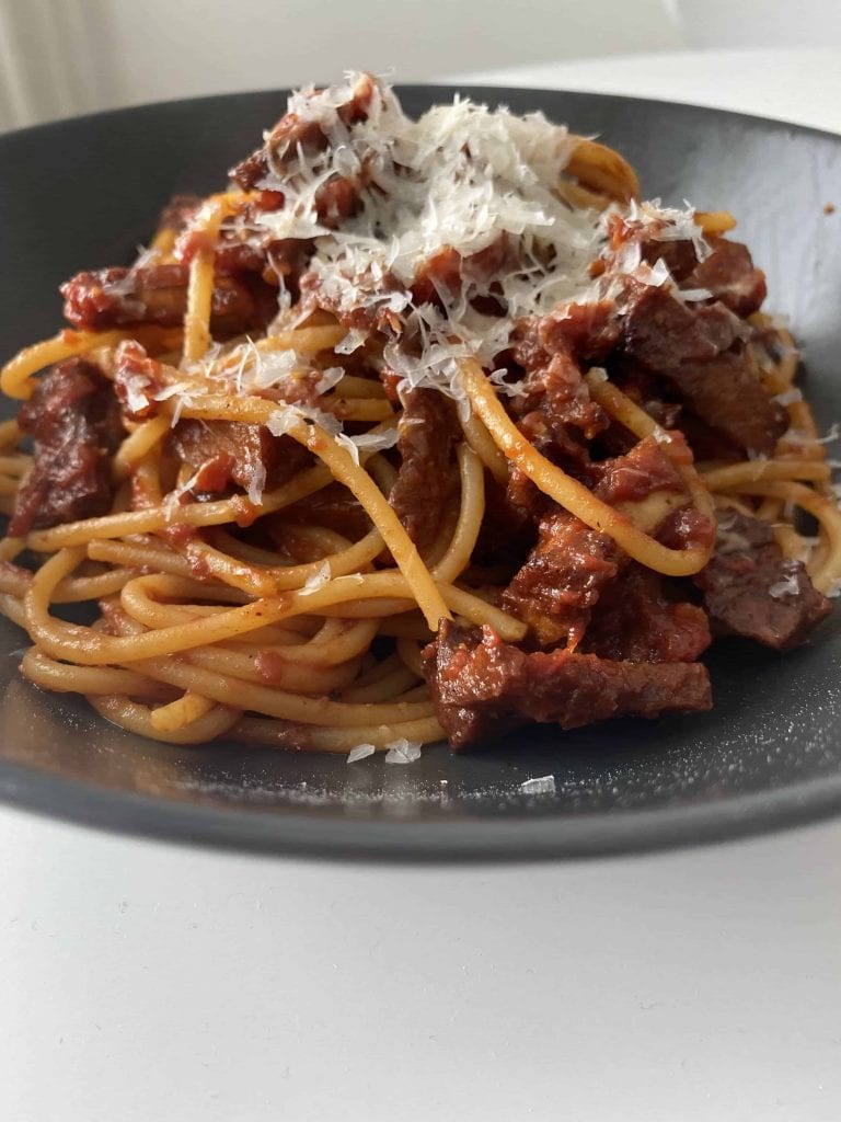 Amatriciana-style vegetarian pasta