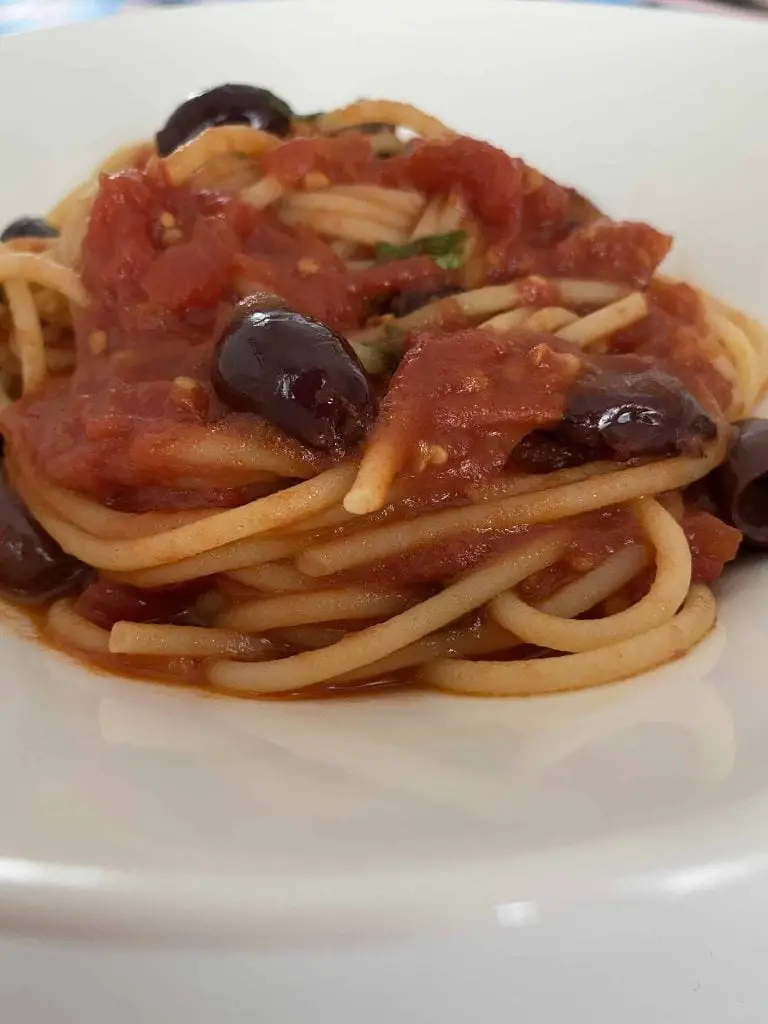 Spaghetti alla puttanesca