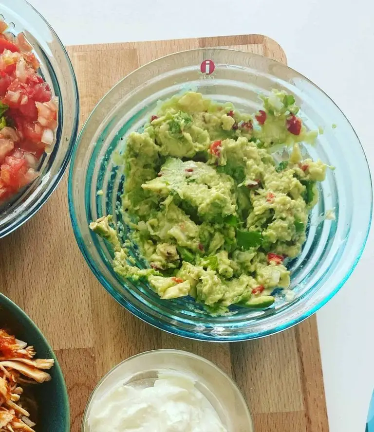 How to make guacamole