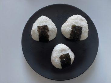 how to make onigiri