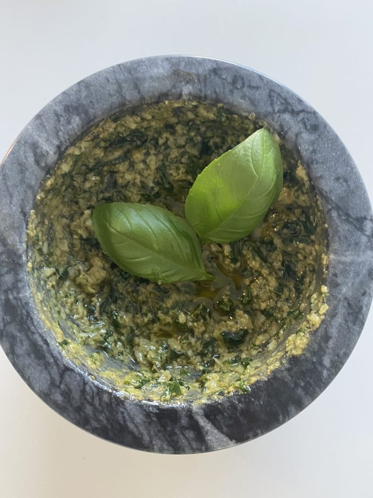 Easy pesto recipe