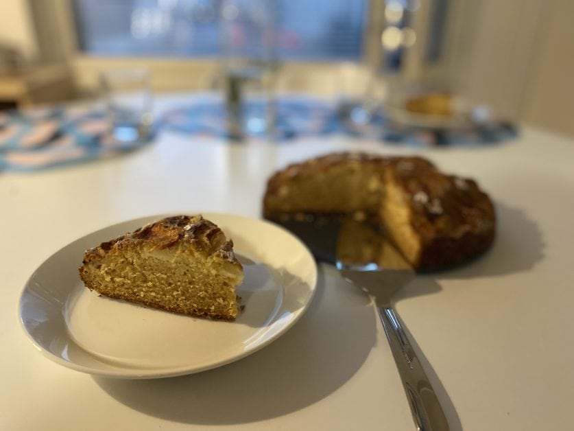 Italian apple cake 2 Italian apple cake article