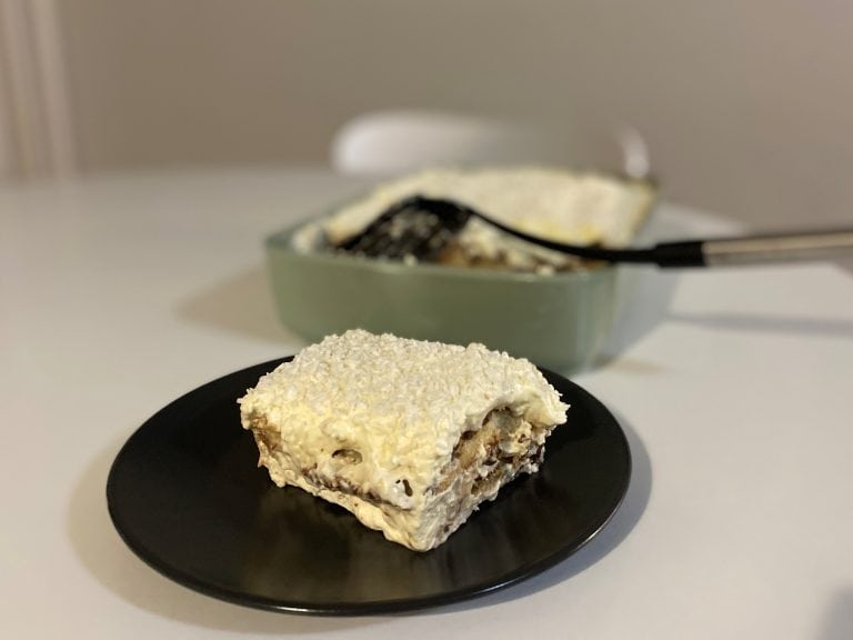 Creamy coconut tiramisù with Nutella