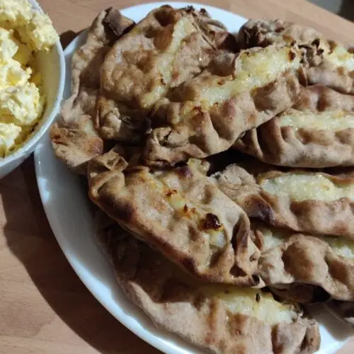 Karelian pies